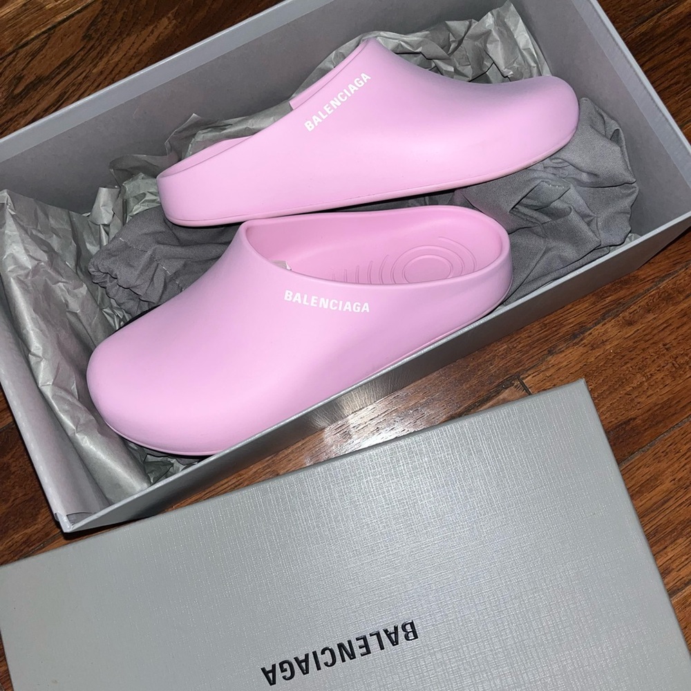 BALENCIAGA LOGO POOL CLOSED CLOG